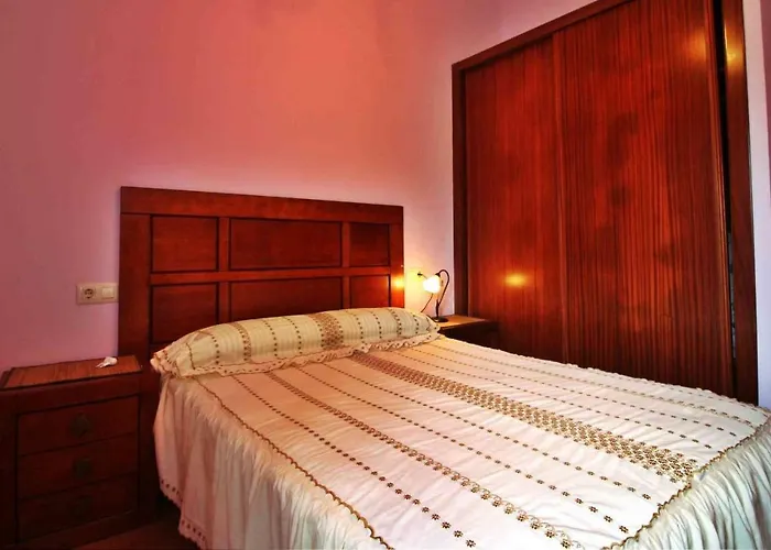 Casa Caramanchon בית נופש